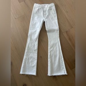 Mother Weekender Fray white denim.  Size 24